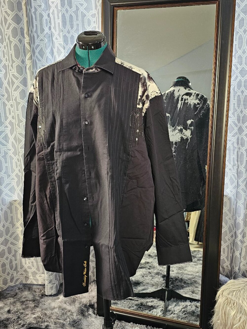 Robert Graham Limited Edition “Stout Dreams” Shirt, 2XL